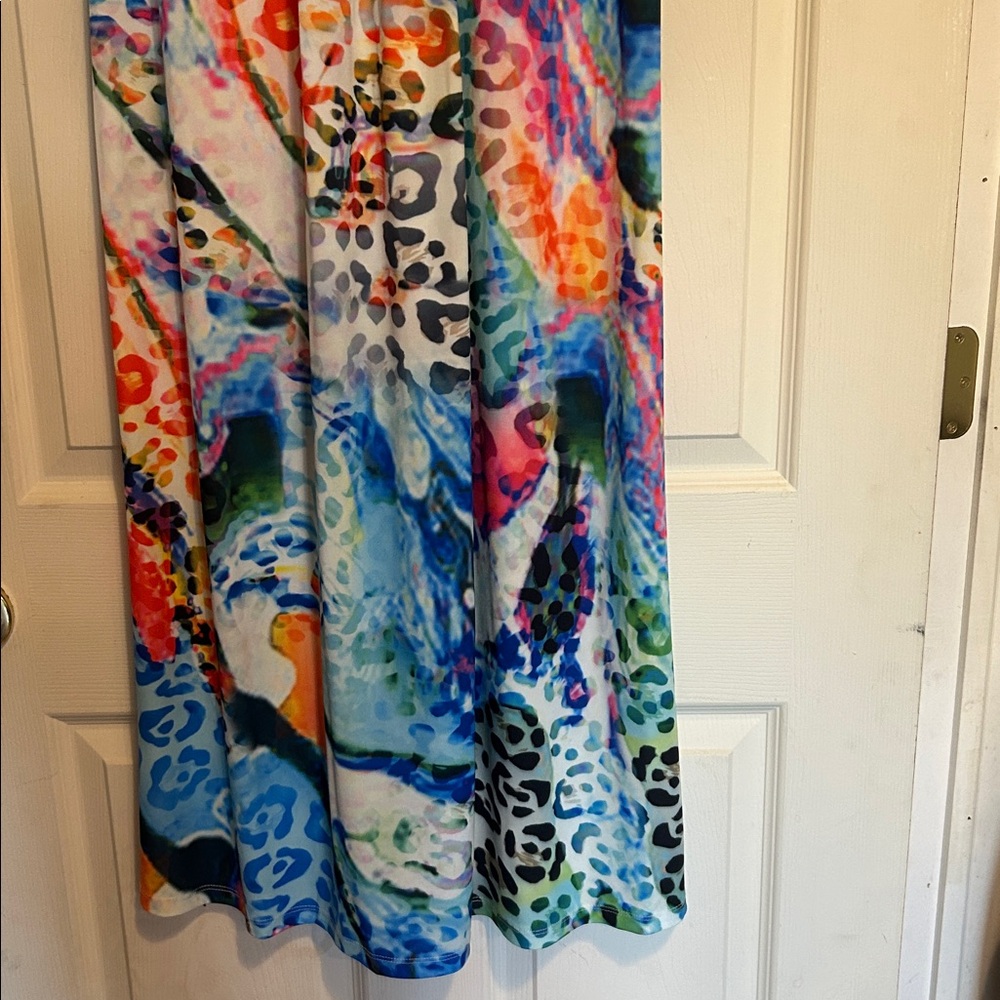 Venus halter multi-colored abstract animal print Maxi Dress Size Medium - Picture 3 of 7